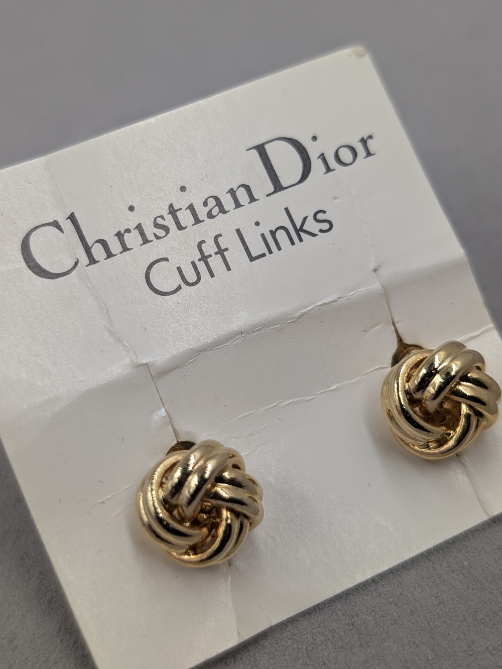 Christian Dior Gold Tone Love Knot Cufflinks Vintage M329
Undigned
